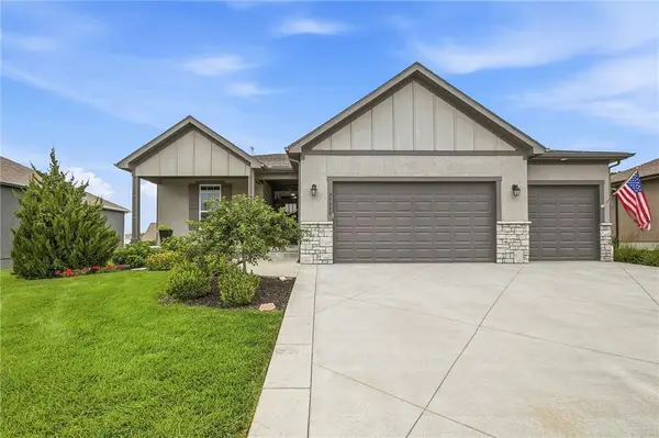 25080 W 112th Terrace, Olathe, KS 66061