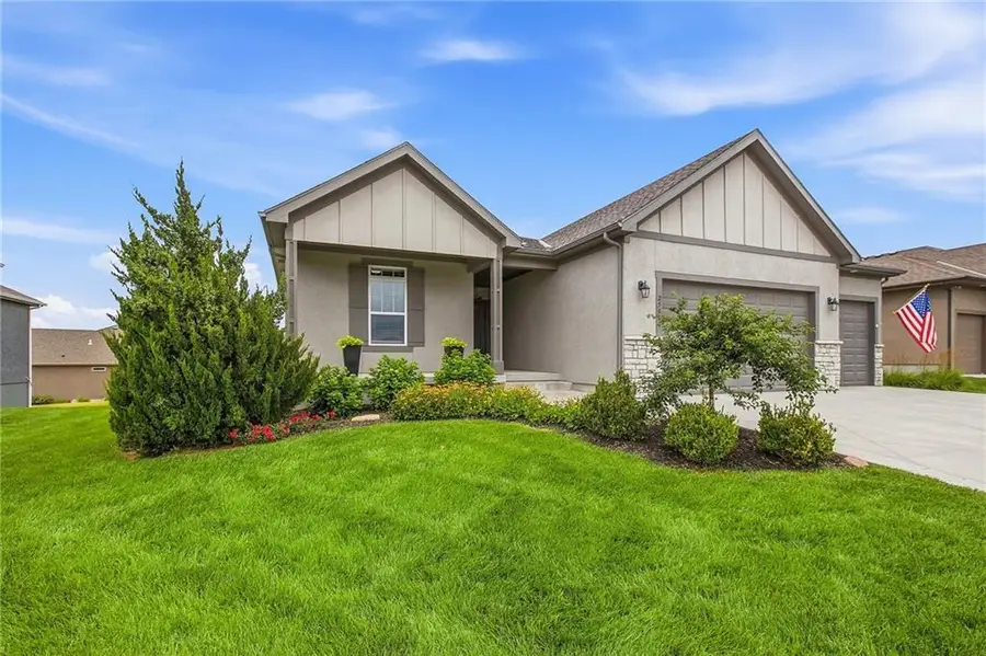 25080 W 112th Terrace, Olathe, KS 66061 - #2