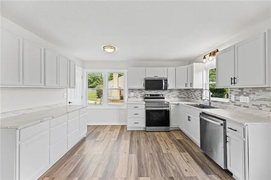 8319 W 77th Street, Overland Park, KS 66204 - #2