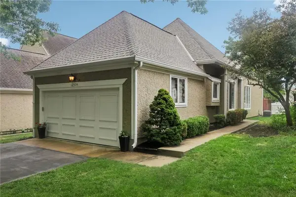 12574 Barkley Street, Overland Park, KS 66209