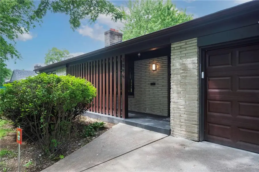 7806 Campbell Street, Kansas City, MO 64131 - #3