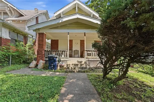 3741 Agnes Avenue, Kansas City, MO 64128