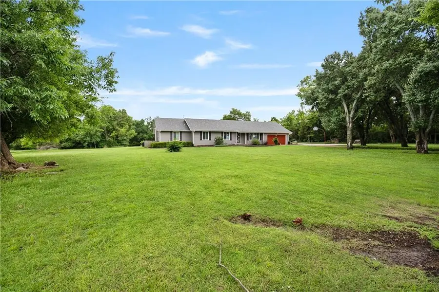 1531 22000 Road, Parsons, KS 67357 - #3