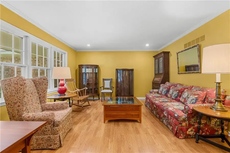1312 SW Sunrise Drive, Blue Springs, MO 64015 - #3