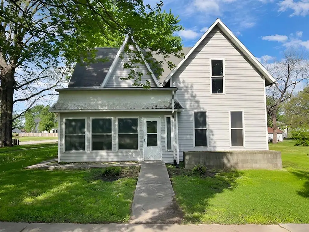 208 S 3rd Street, Hopkins, MO 64461 - #1