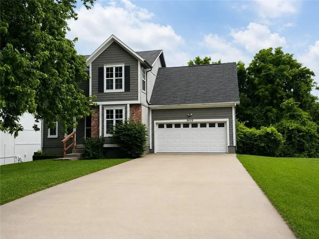 9629 W 51st Street, Merriam, KS 66203 - #1