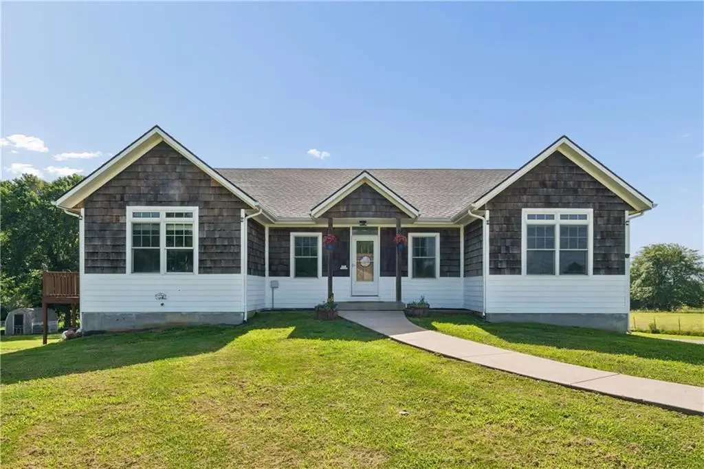 657 SW 701 Road, Centerview, MO 64019 - #1
