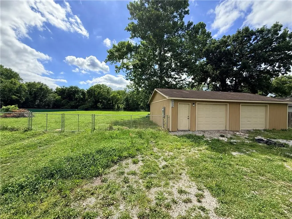 9800 S Noland Road, Kansas City, MO 64138 - #1