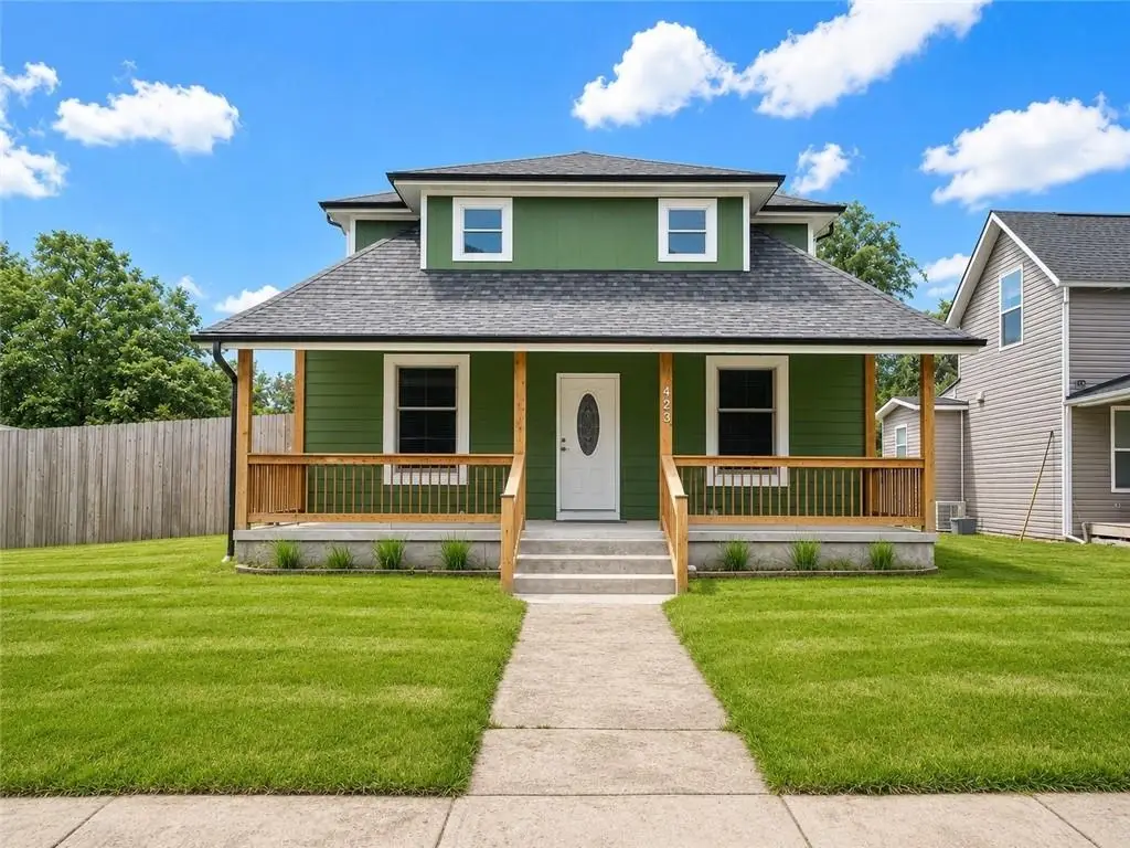 423 Walnut Street, Osawatomie, KS 66064 - #1