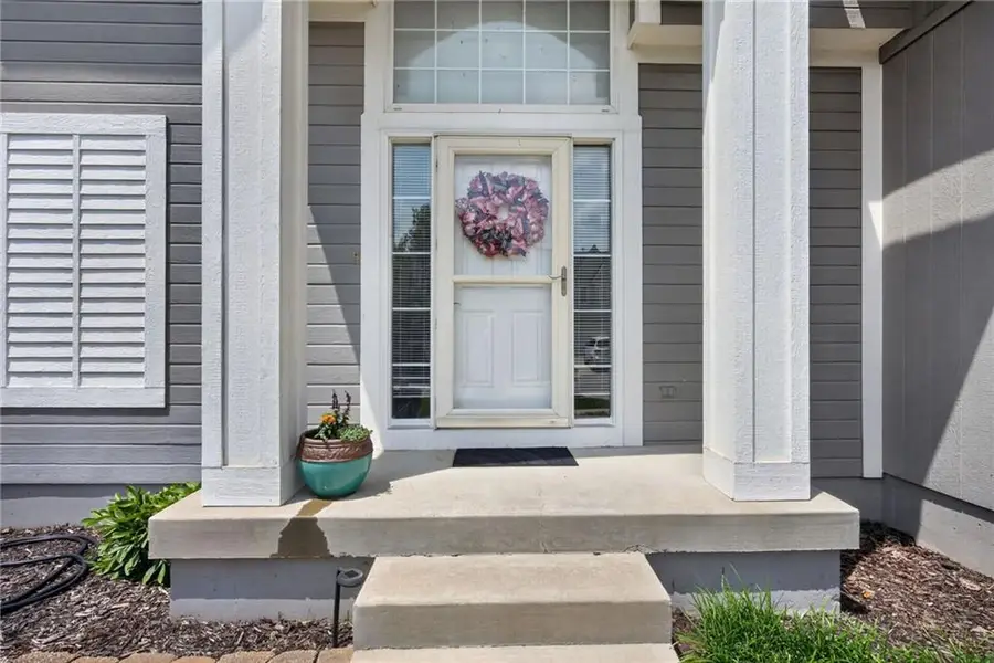1208 N 3rd Street E, Louisburg, KS 66053 - #3