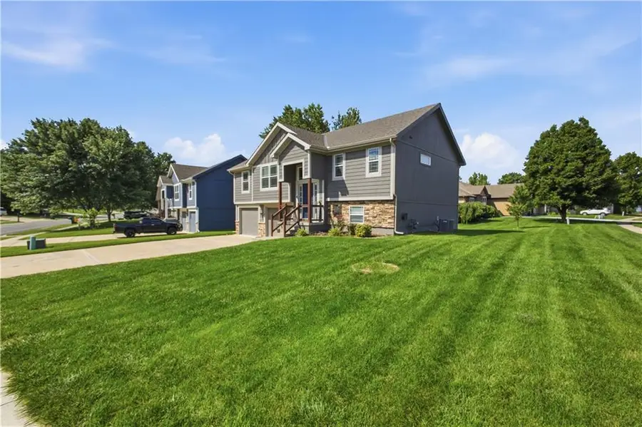 1300 Regency Drive, Kearney, MO 64060 - #2