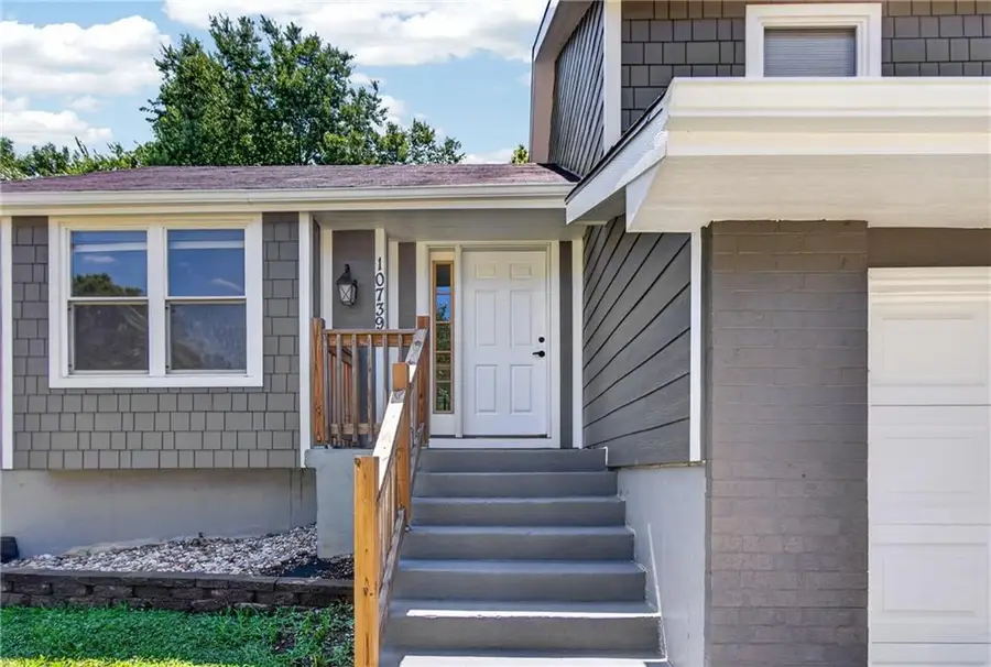 10739 Stark Avenue, Kansas City, MO 64134 - #2
