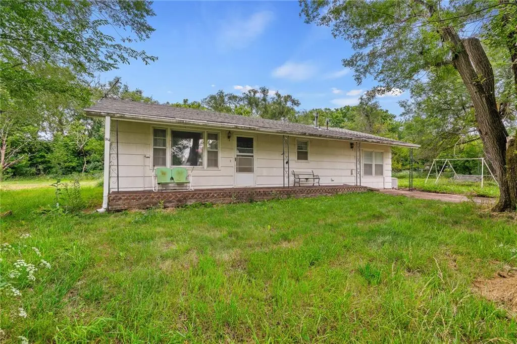 21455 S Moonlight Road, Gardner, KS 66030 - #1