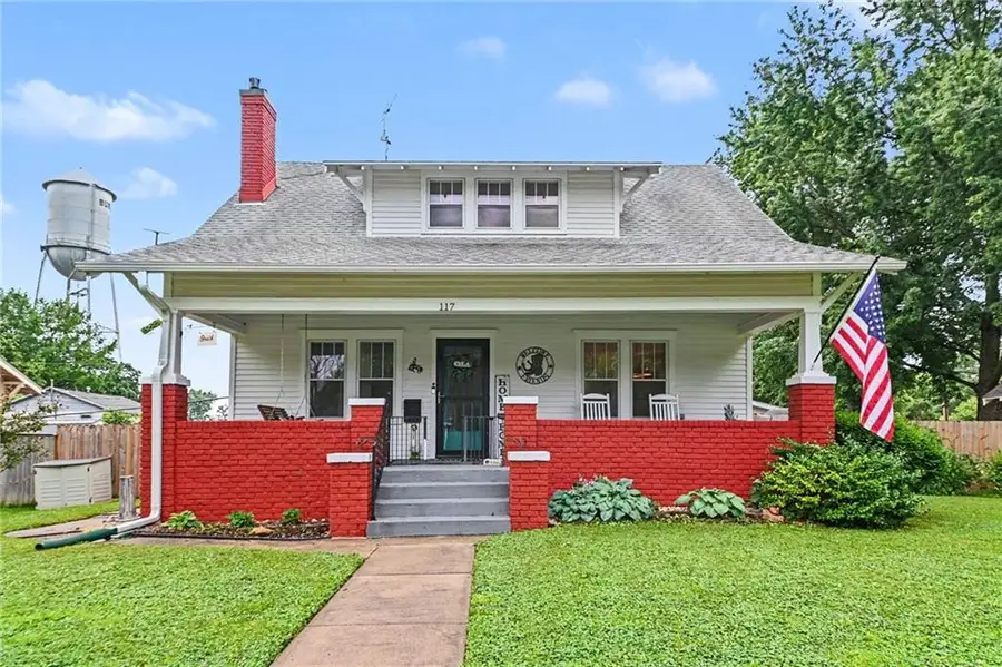 117 Juniatta Street, Burlington, KS 66839 - #2