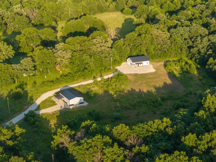 18 NE 100th Street, Spickard, MO 64679 - #2