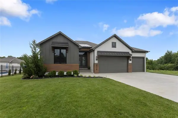 404 NE Pavilion Drive, Grain Valley, MO 64029