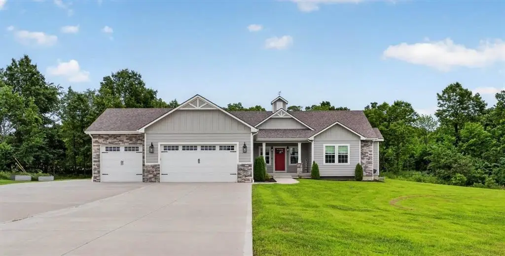 803 NE Lakota Drive, Adrian, MO 64720 - #1