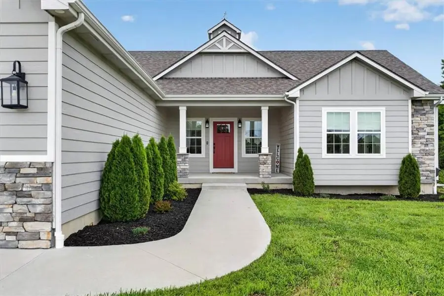 803 NE Lakota Drive, Adrian, MO 64720 - #3