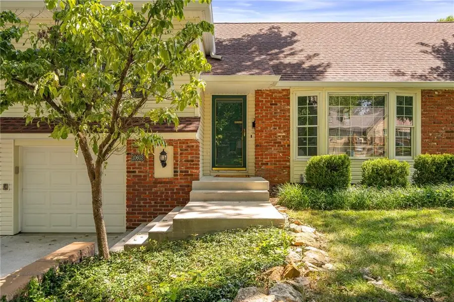 10603 W 98 Terrace, Overland Park, KS 66214 - #2