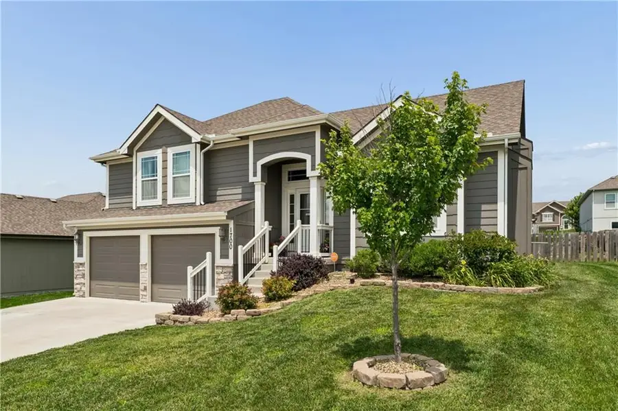 1700 Chestnut Street, Kearney, MO 64060 - #2
