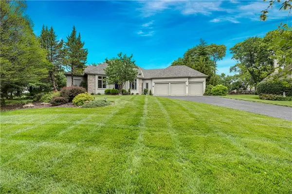 16890 Meadow Lane, Loch Lloyd, MO 64012