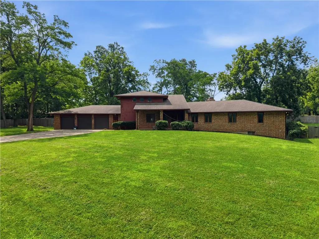 1101 E 115th Street, Kansas City, MO 64131 - #1