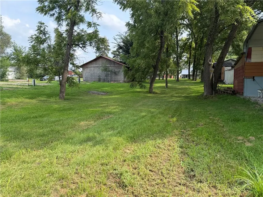 108 S Allen Lane, Jamesport, MO 64648 - #3