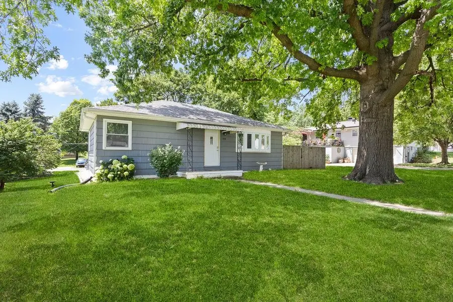 1304 S 39th Street, Saint Joseph, MO 64507 - #2