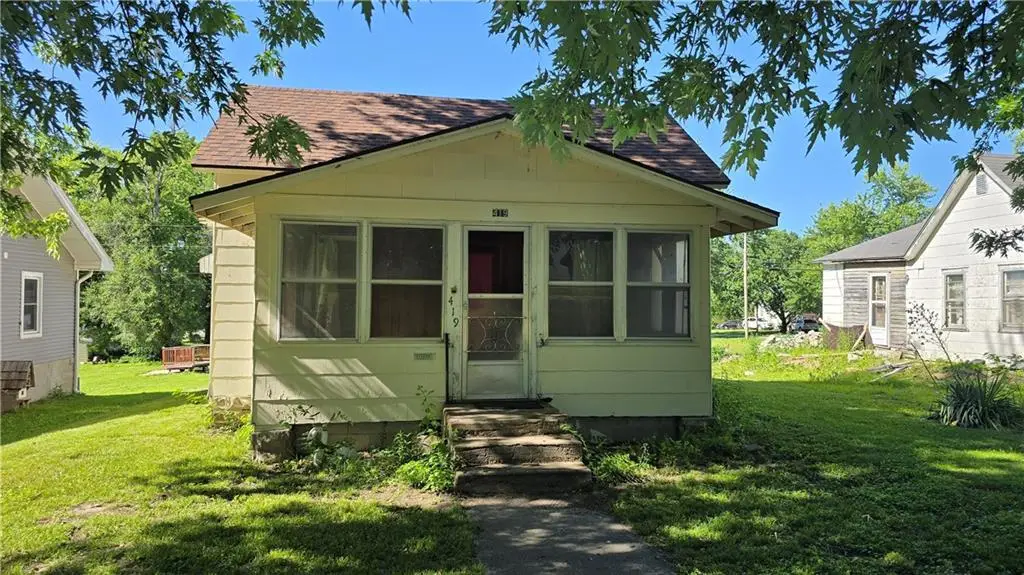 419 E 5th Street, Cameron, MO 64429 - #1