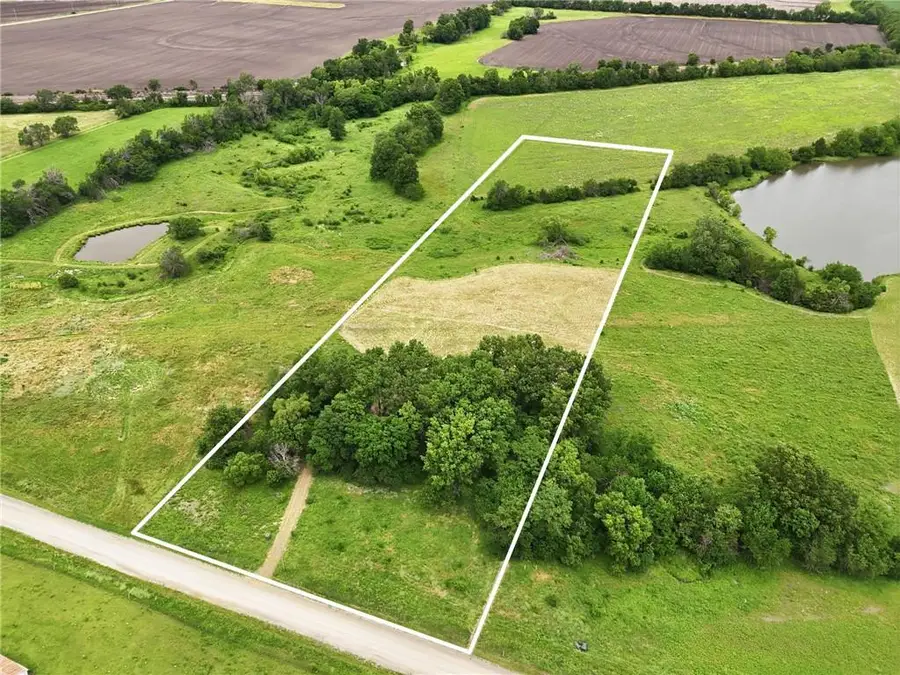 3377 Reno Road, Ottawa, KS 66067 - #2