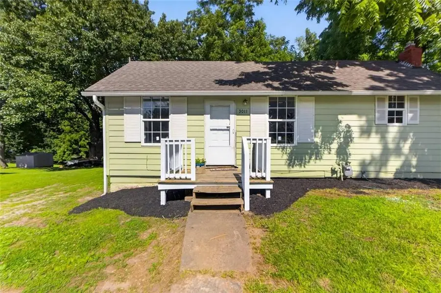3011 N 47th Terrace, Kansas City, KS 66104 - #2
