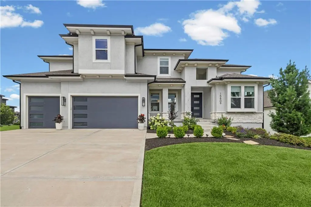 15809 El Monte Street, Overland Park, KS 66224 - #1