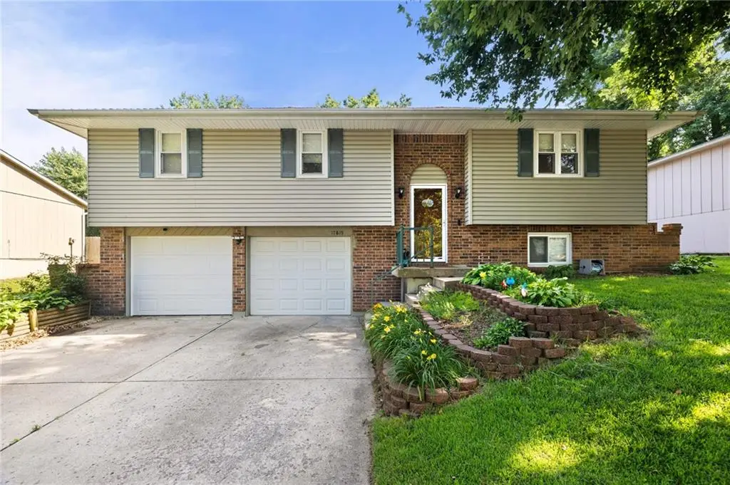 17819 E Greentree Avenue, Independence, MO 64057 - #1