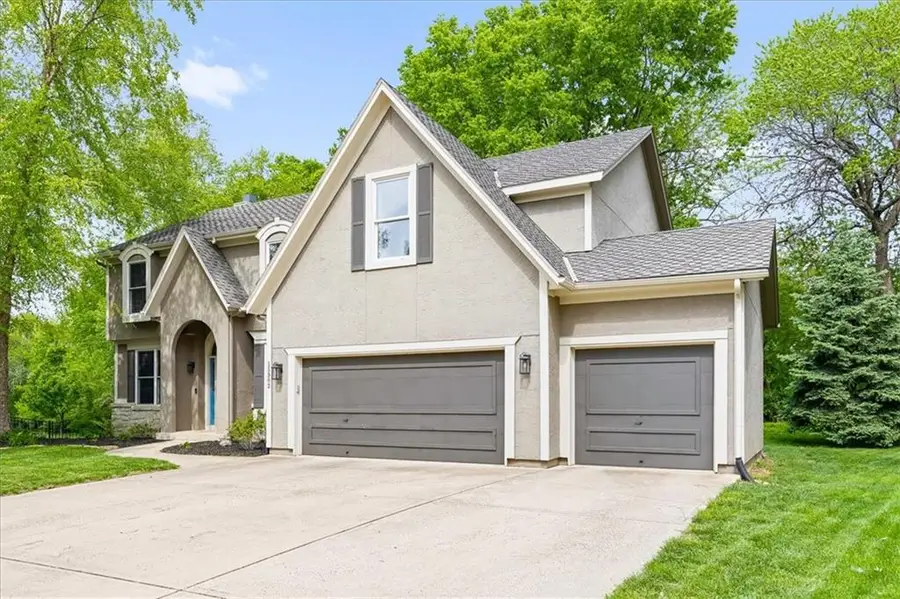 15902 W 161st Street, Olathe, KS 66062 - #3