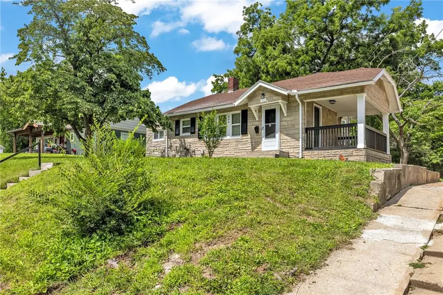 804 N Grand Avenue, Independence, MO 64050 - #2