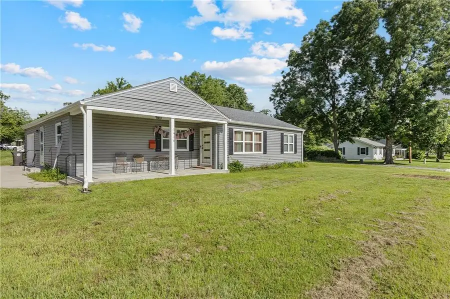 1414 S Horton Street, Fort Scott, KS 66701 - #2