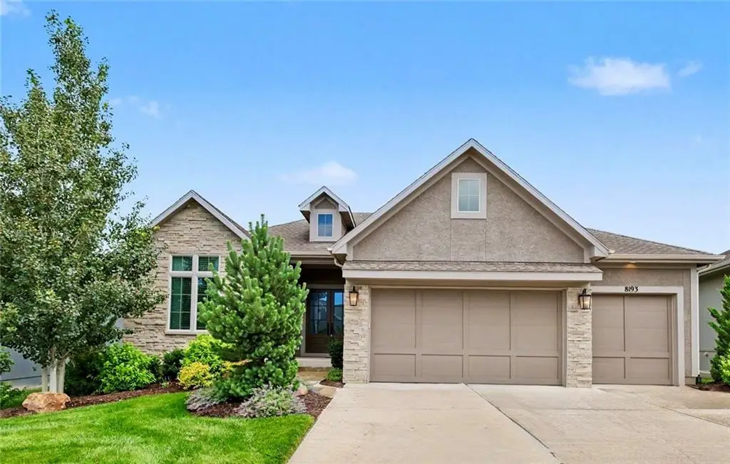 8193 Valley Road, Lenexa, KS 66220 - #1