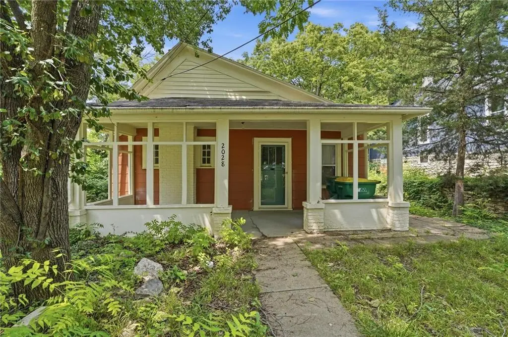 2028 Bristow Avenue, Kansas City, KS 66103 - #1