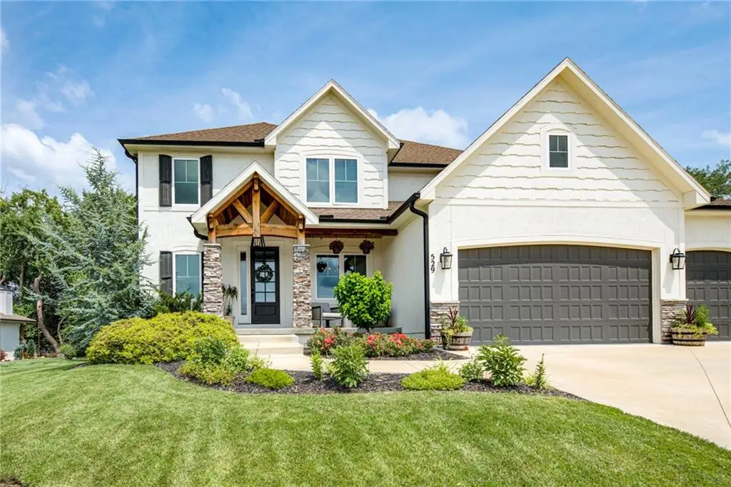 529 NE Legacy View Drive, Lees Summit, MO 64086 - #1