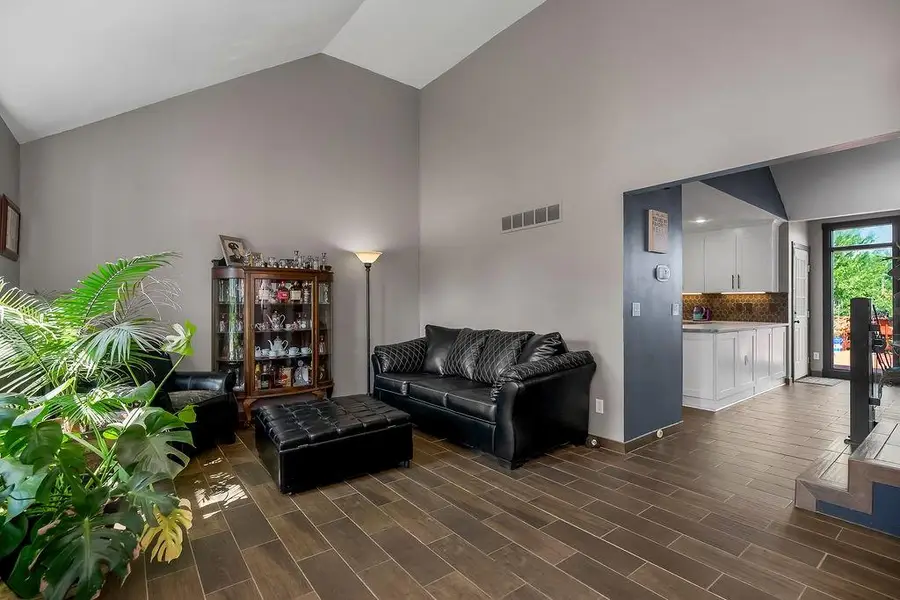1120 NW 73rd Terrace, Kansas City, MO 64118 - #3