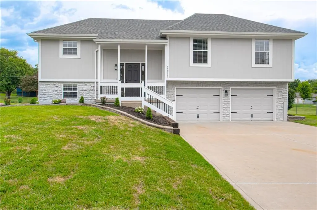 2611 N 157th Terrace, Basehor, KS 66007 - #1