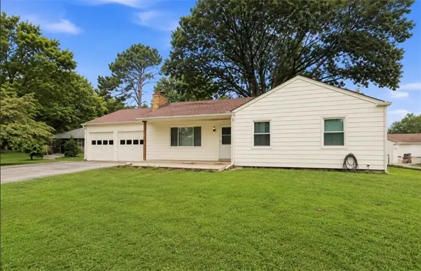 4416 Vermont Avenue, Kansas City, MO 64133