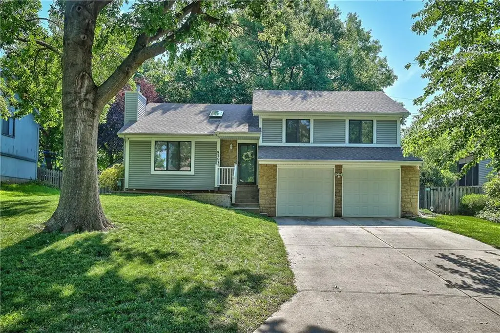 9307 Acuff Lane, Lenexa, KS 66215 - #1