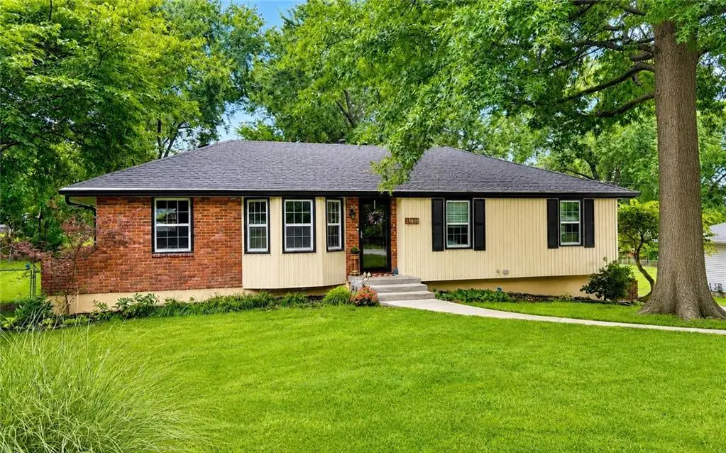 2407 NW 88th Street, Kansas City, MO 64154 - #1