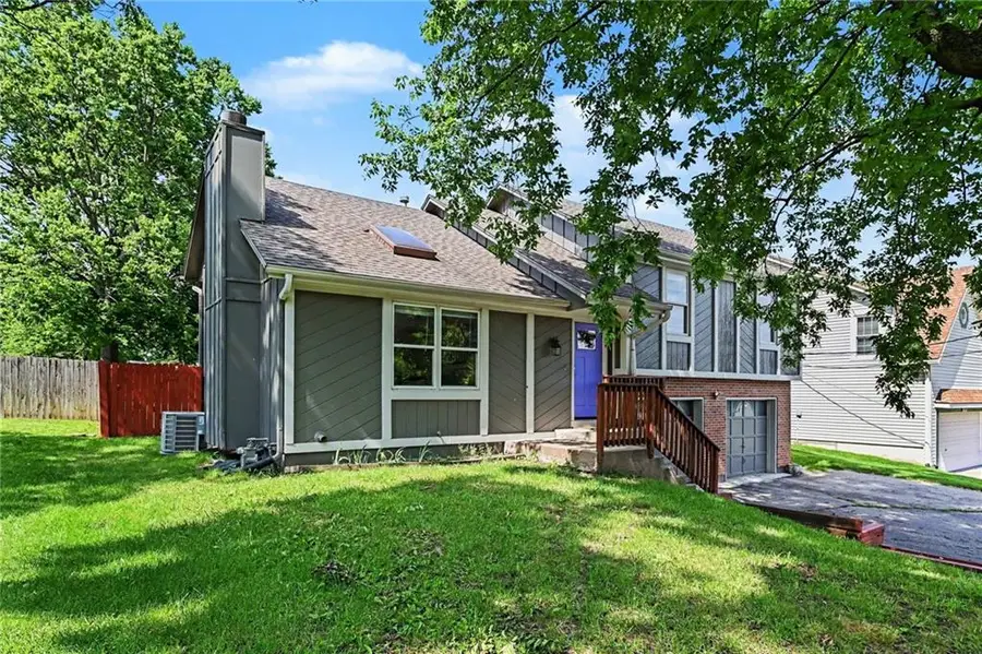 9812 W 51st Street, Merriam, KS 66203 - #3