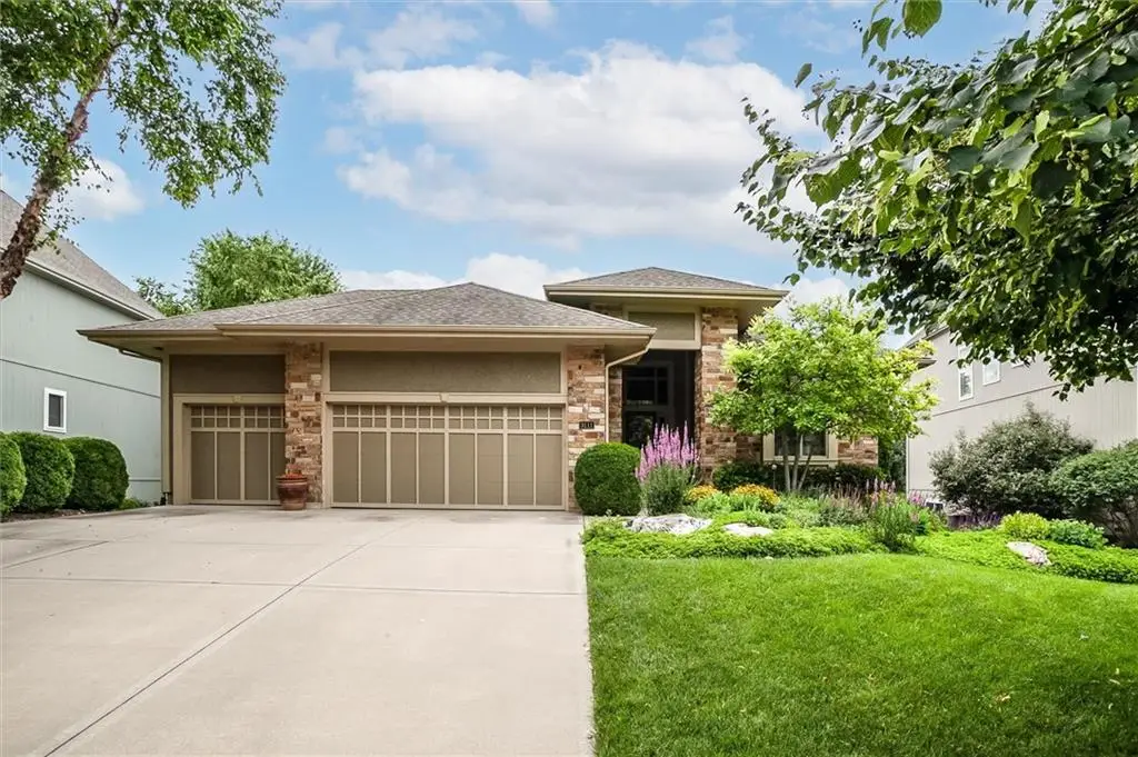 9111 W 157th Terrace, Overland Park, KS 66221 - #1