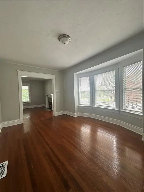 3634 Michigan Avenue, Kansas City, MO 64109 - #3