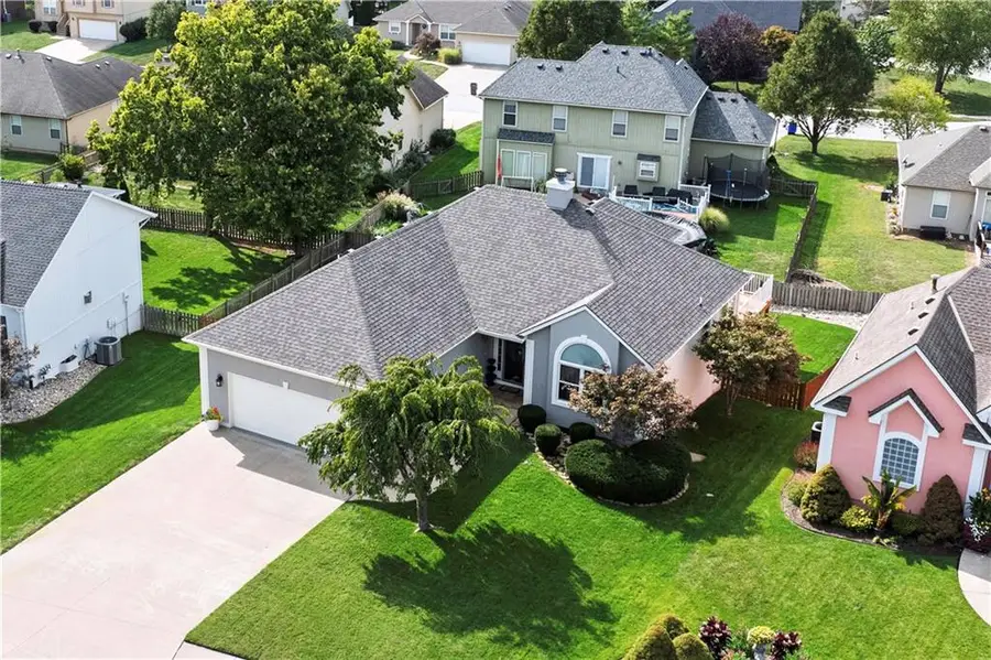 3912 SW Chatham Drive, Lees Summit, MO 64082 - #3