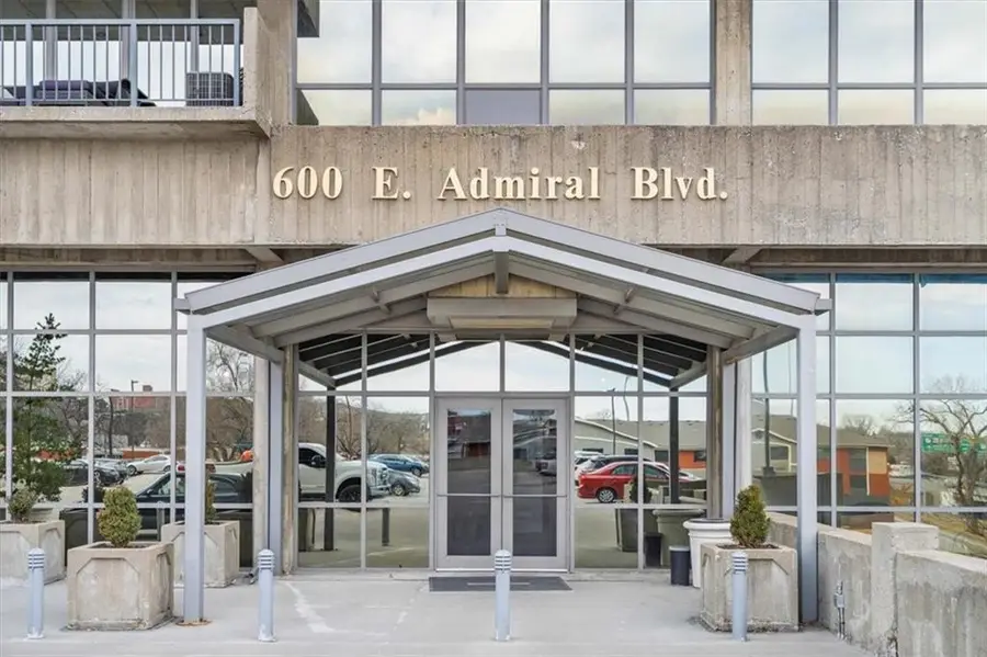 600 E Admiral Boulevard #408, Kansas City, MO 64106 - #3