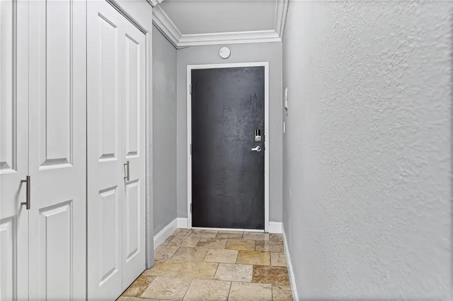 700 E 8th St Street #4E, Kansas City, MO 64106 - #3